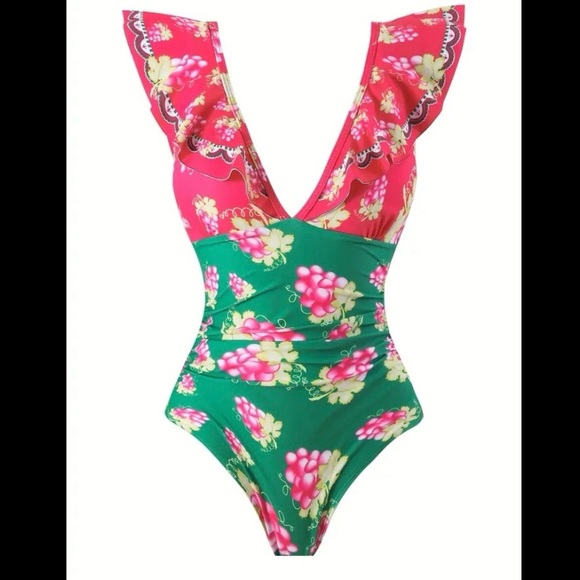 One Piece Swimsuit with coordinating Coverup - Picture 2 of 9